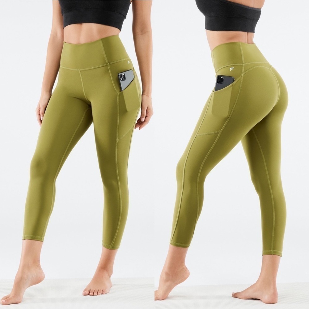Fabletics New With Tags Oasis High-Waisted Pocket Capri in Faded Olive